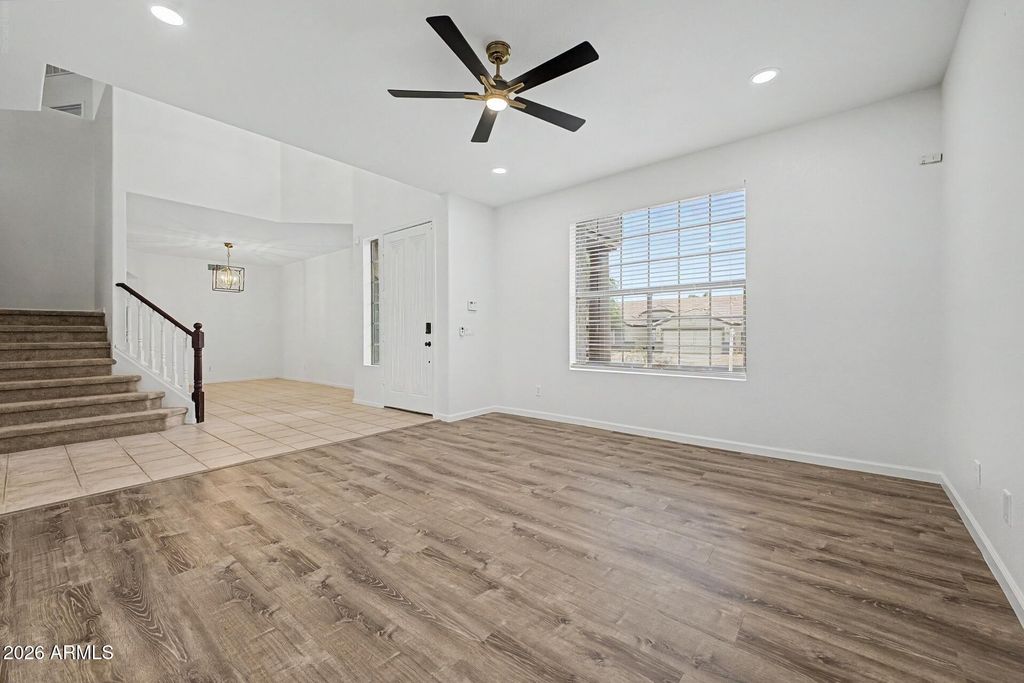4331 E PRICKLY PEAR Trail, Phoenix, AZ 85050 — photo 5