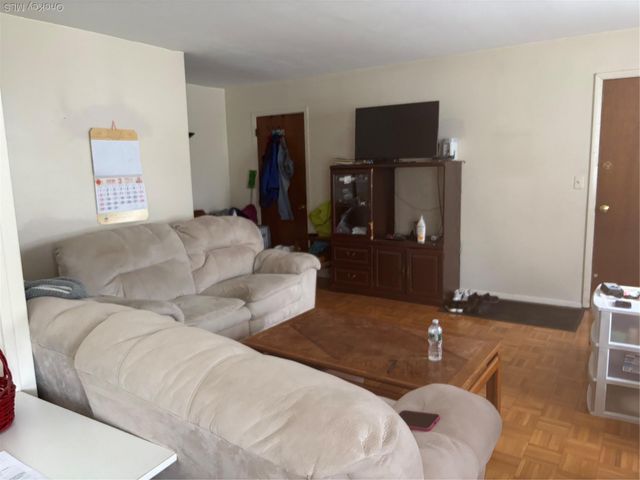 5 White Gate Road A, Wappingers Falls, NY 12590