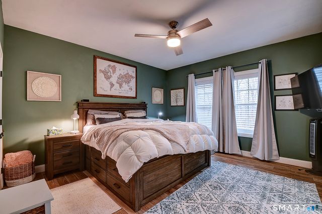 5 Rebecca Court, Montville, CT 06370