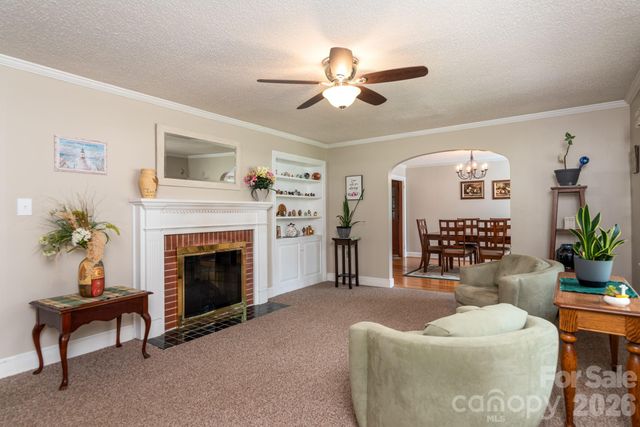 117 Rockwood Lane, Statesville, NC 28677