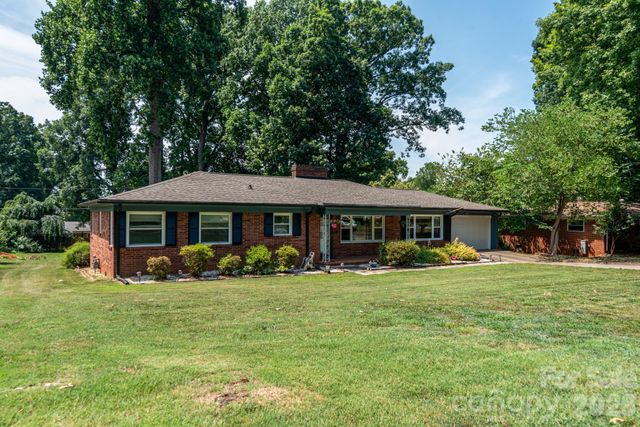 117 Rockwood Lane, Statesville, NC 28677