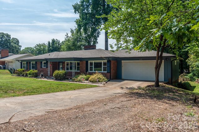 117 Rockwood Lane, Statesville, NC 28677