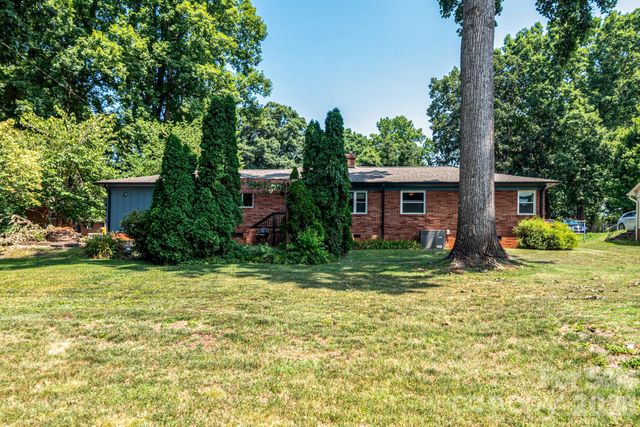 117 Rockwood Lane, Statesville, NC 28677