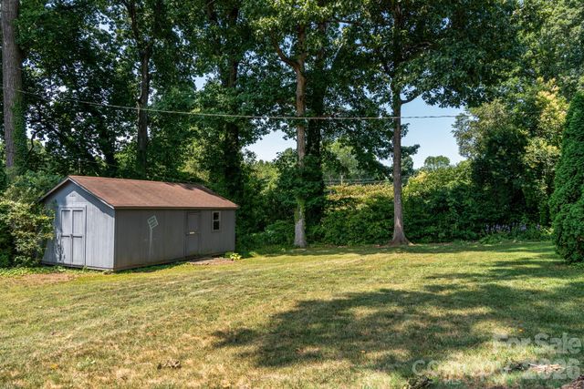 117 Rockwood Lane, Statesville, NC 28677