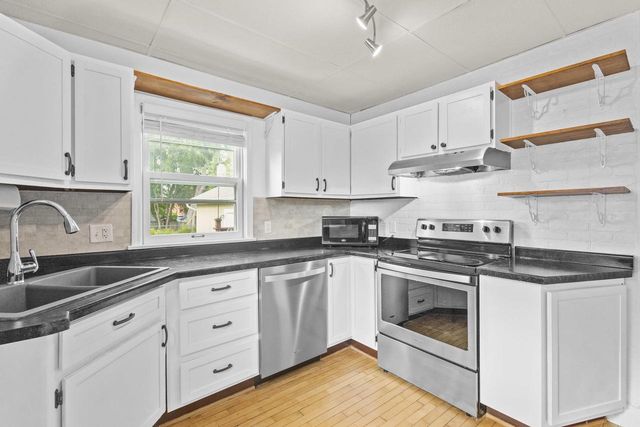 808 E HANCOCK STREET, Appleton, WI 54911