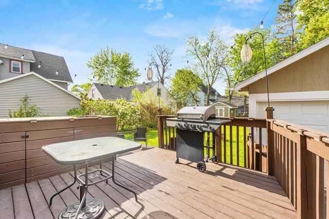 808 E HANCOCK STREET, Appleton, WI 54911