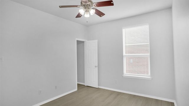 5836 Mirror Ridge Drive, Fort Worth, TX 76179