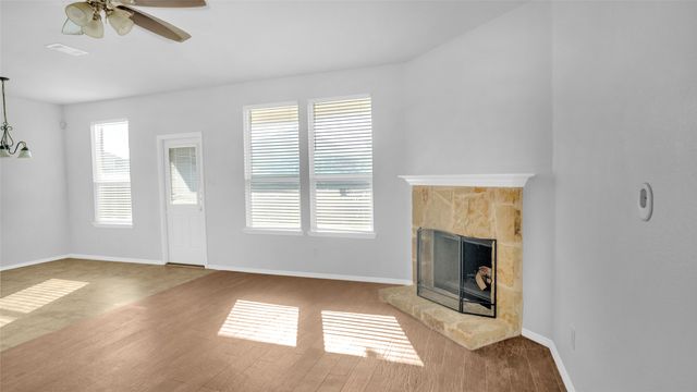 5836 Mirror Ridge Drive, Fort Worth, TX 76179
