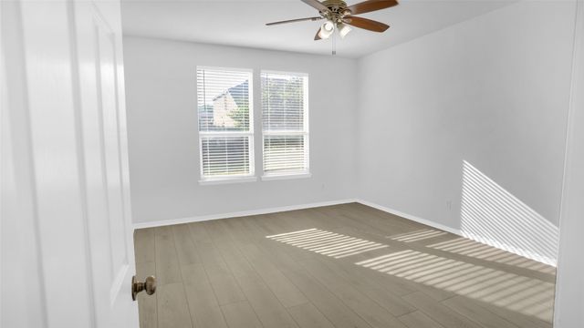 5836 Mirror Ridge Drive, Fort Worth, TX 76179