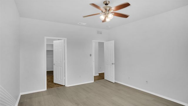 5836 Mirror Ridge Drive, Fort Worth, TX 76179