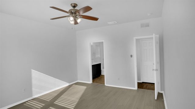 5836 Mirror Ridge Drive, Fort Worth, TX 76179