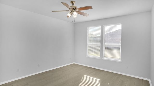 5836 Mirror Ridge Drive, Fort Worth, TX 76179
