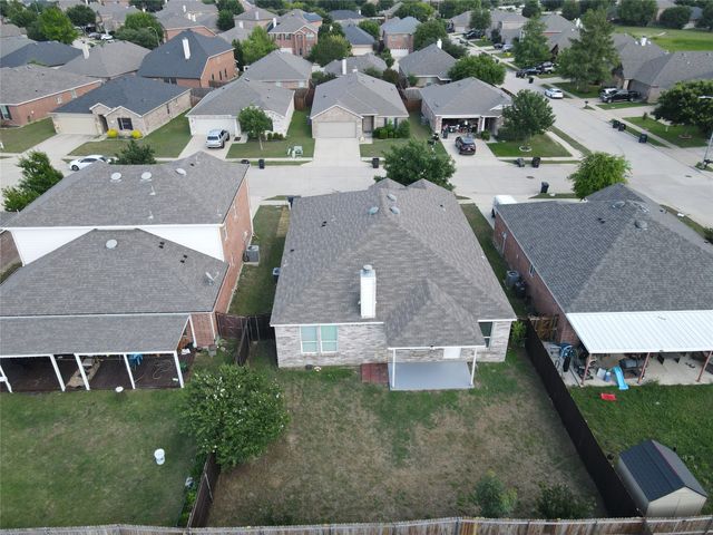 5836 Mirror Ridge Drive, Fort Worth, TX 76179