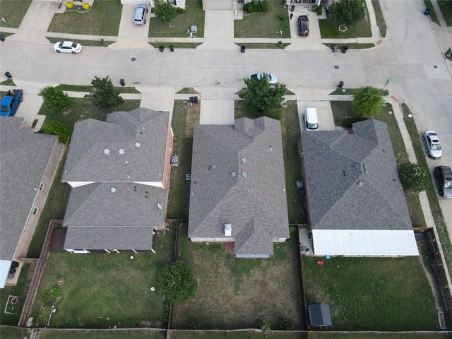 5836 Mirror Ridge Drive, Fort Worth, TX 76179