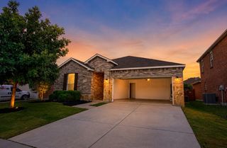 5836 Mirror Ridge Drive, Fort Worth, TX 76179