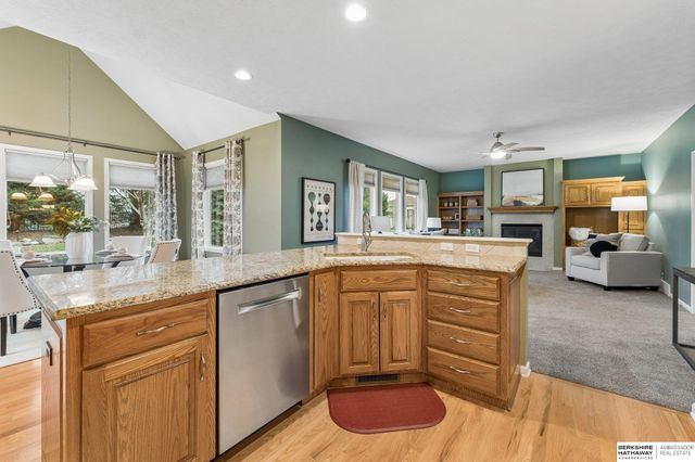 18608 Lamont Street, Omaha, NE 68130