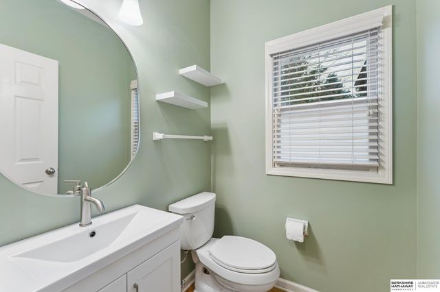 18608 Lamont Street, Omaha, NE 68130