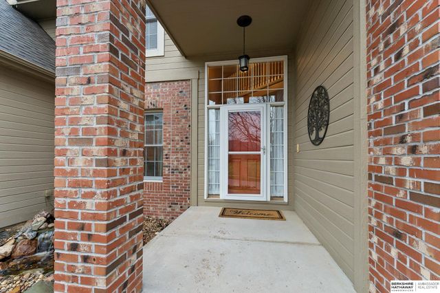 18608 Lamont Street, Omaha, NE 68130