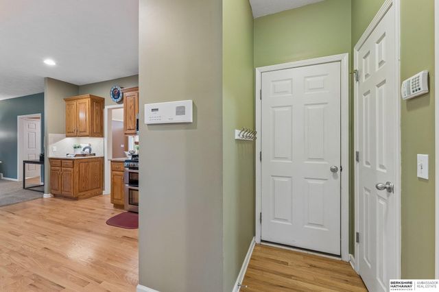 18608 Lamont Street, Omaha, NE 68130