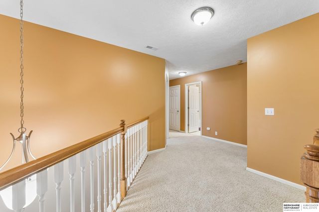 18608 Lamont Street, Omaha, NE 68130