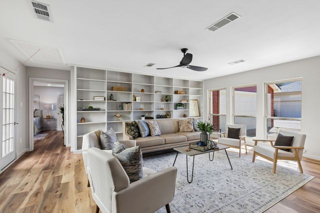 8115 Old Moss Road, Dallas, TX 75231