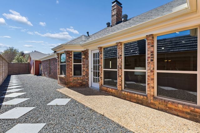 8115 Old Moss Road, Dallas, TX 75231