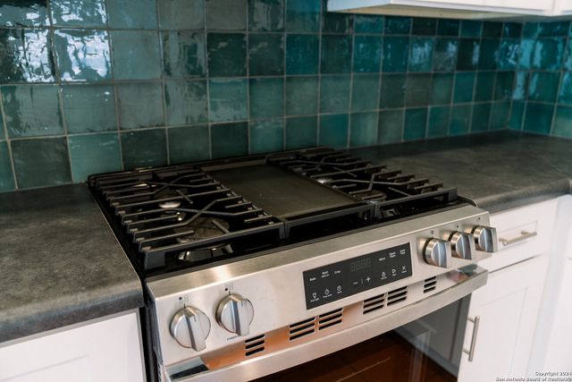 1385 OBLATE DR, San Antonio, TX 78216