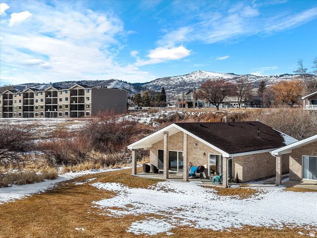 20 S LAKESIDE DR, Garden City, UT 84028