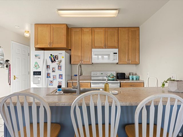20 S LAKESIDE DR, Garden City, UT 84028