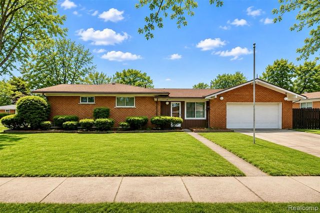 28326 Alden Street, Madison Heights, MI 48071