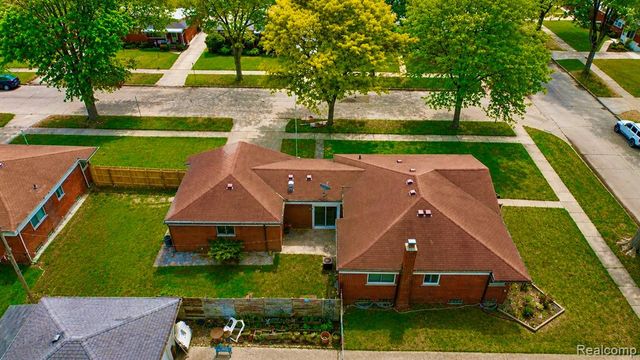 28326 Alden Street, Madison Heights, MI 48071