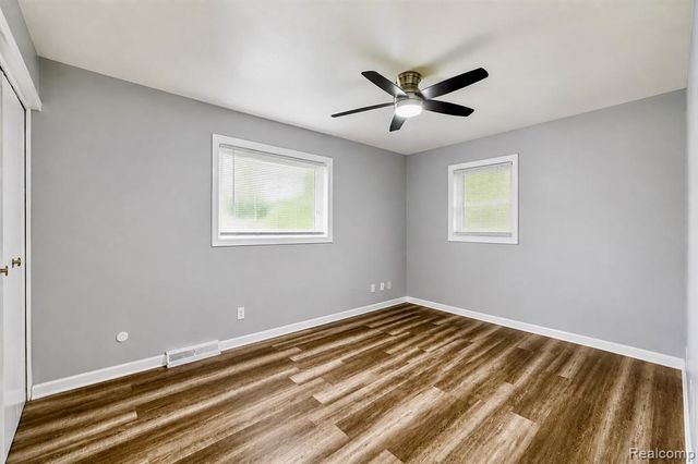 28326 Alden Street, Madison Heights, MI 48071
