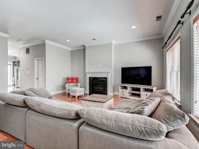 1319 COVINGTON ST, Baltimore, MD 21230