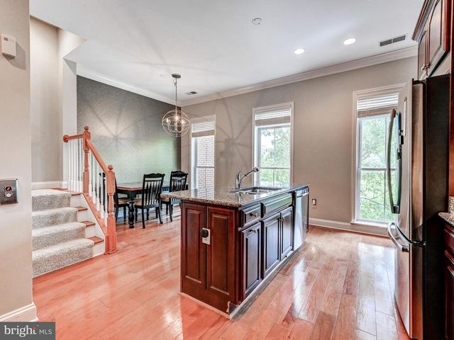 1319 COVINGTON ST, Baltimore, MD 21230