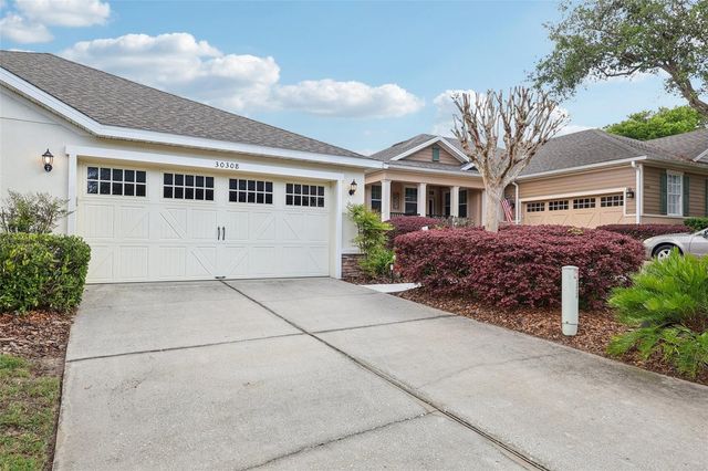 30308 LIPIZZAN TERRACE, Mount Dora, FL 32757