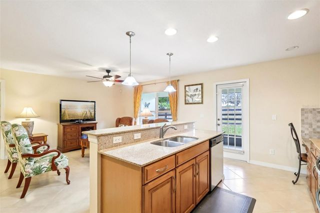 30308 LIPIZZAN TERRACE, Mount Dora, FL 32757