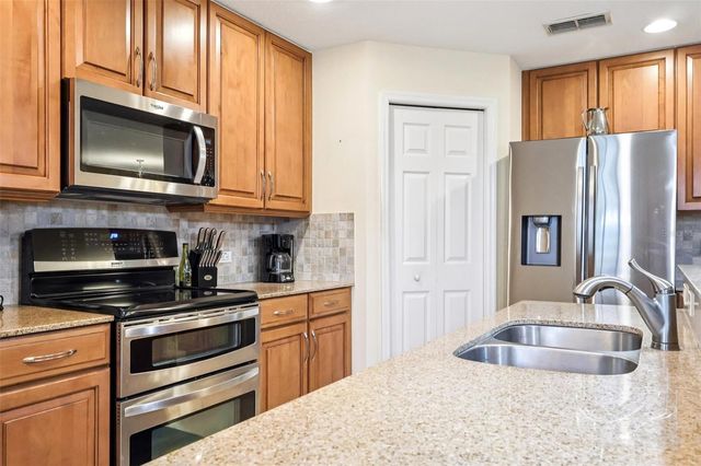 30308 LIPIZZAN TERRACE, Mount Dora, FL 32757