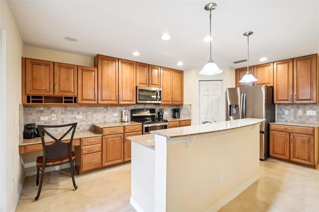 30308 LIPIZZAN TERRACE, Mount Dora, FL 32757