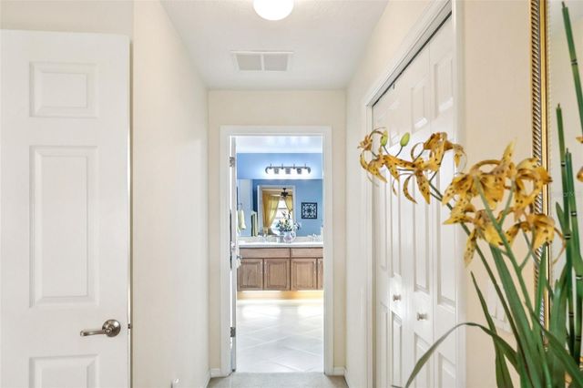 30308 LIPIZZAN TERRACE, Mount Dora, FL 32757