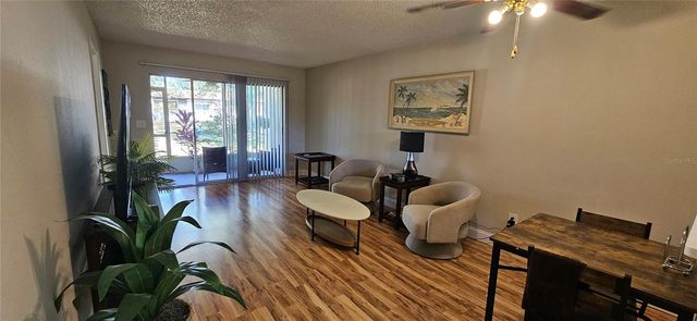 3121 MISSION GROVE DRIVE 3121, Palm Harbor, FL 34684