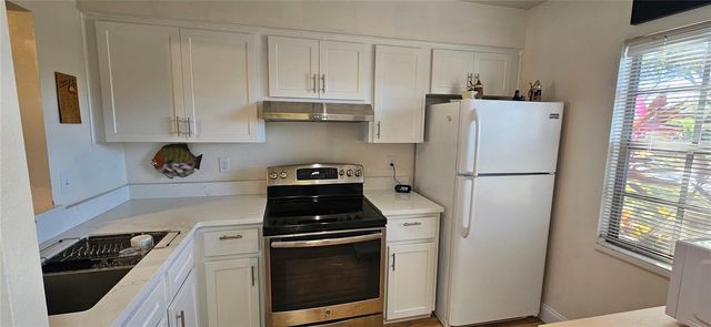 3121 MISSION GROVE DRIVE 3121, Palm Harbor, FL 34684