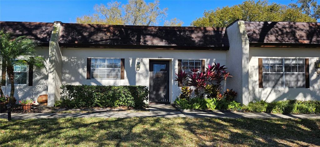 3121 MISSION GROVE DRIVE 3121, Palm Harbor, FL 34684