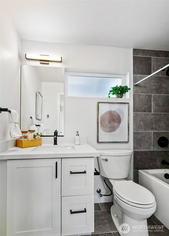 1525 C 17th Avenue S, Seattle, WA 98144