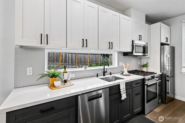 1525 C 17th Avenue S, Seattle, WA 98144