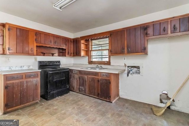 1162 Watts Road, Forest Park, GA 30297