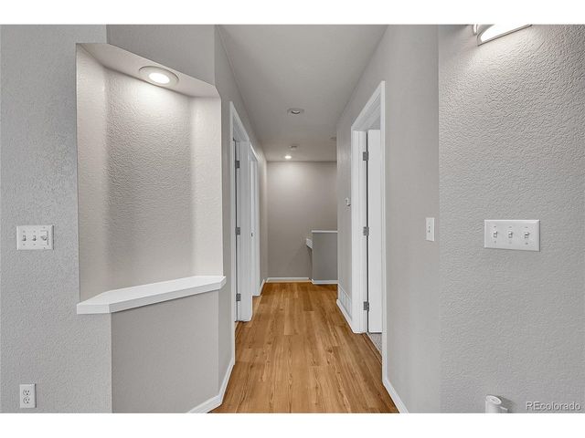 513 Canyon View Dr, Golden, CO 80403