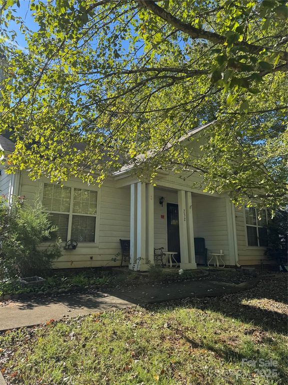 232 Cedarcroft Drive, Mooresville, NC 28115