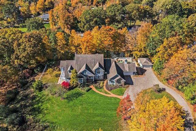 7540 Alaska Ridge, Alto, MI 49302