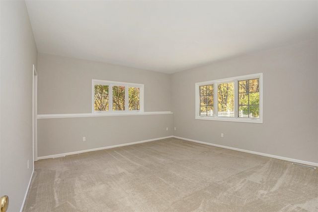 7540 Alaska Ridge, Alto, MI 49302