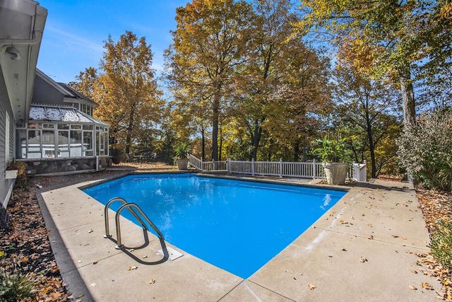 7540 Alaska Ridge, Alto, MI 49302